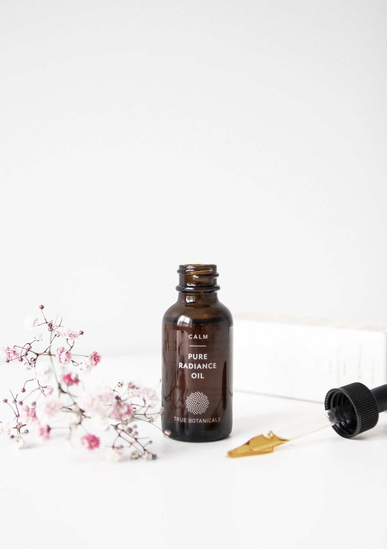 True Botanicals Calm Pure Radiance Oil