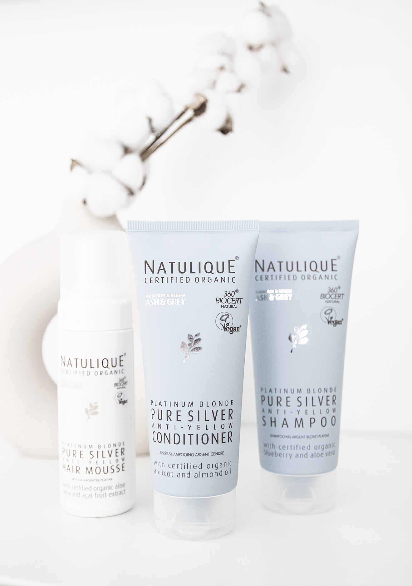 Natulique Pure Silver Organic Anti Yellow Hair Care